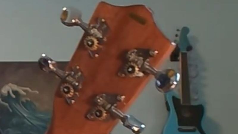Lanikai OA-T Geared Tuners - Lanikai ukulele review