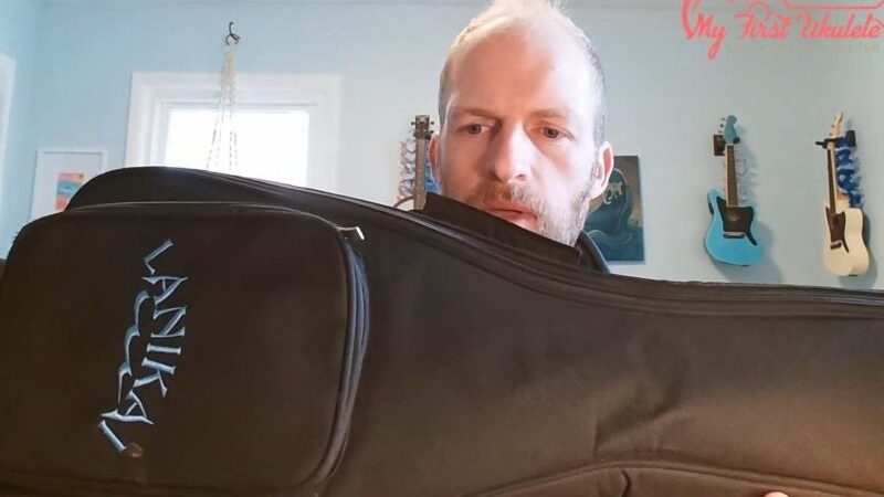 Lanikai OA-T padded gig bag - Lanikai ukulele review
